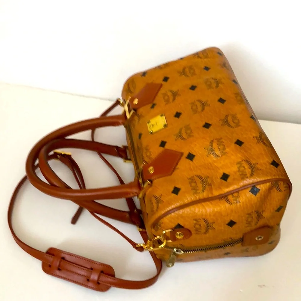 MCM Boston Leather Vintage Boston Shoulder Bag